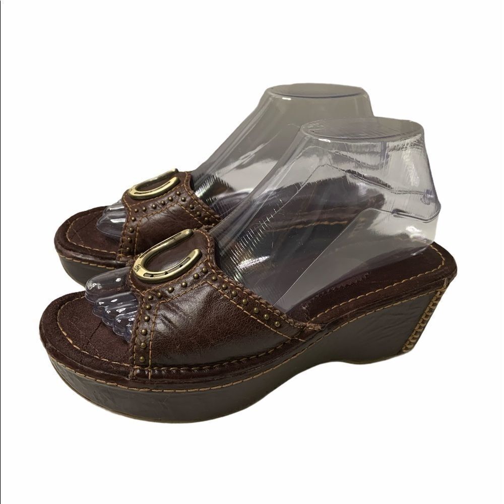 ariat Casey Horseshoe Wedge Slide Platform Studded